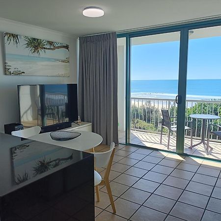 Grand Palais Boolarong Beachside Apartments Alexandra Headland Exterior foto
